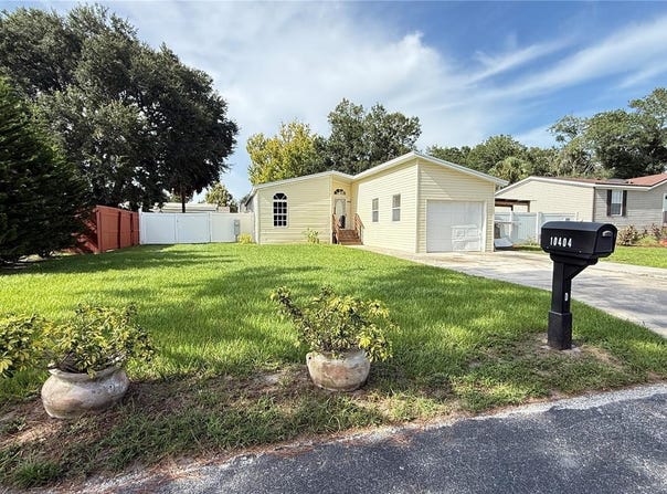 10404 BRUSSELS Drive, RIVERVIEW, FL 33578