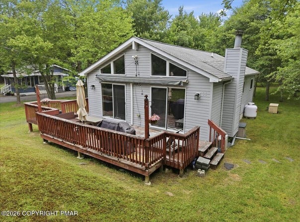 10 Lenape Trail, Albrightsville, PA 18210