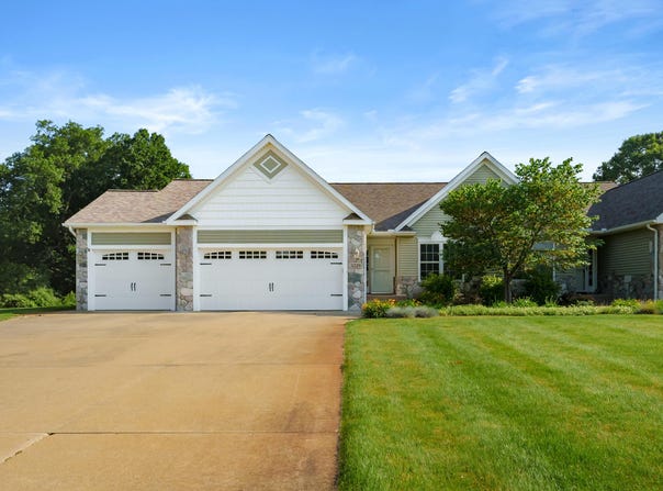 3229 Nighthawk Lane, Battle Creek, MI 49015