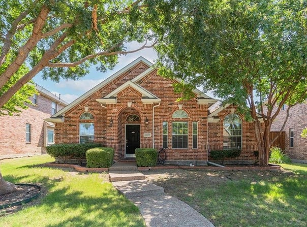 12192 Cardinal Creek Drive, Frisco, TX 75033