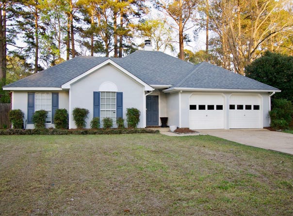 625 Twin Harbor Pl, Madison, MS 39110