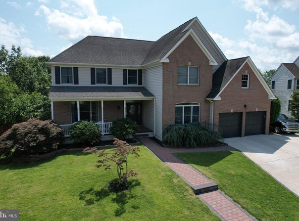 1 SUMMERHILL COURT, COLUMBUS, NJ 08022