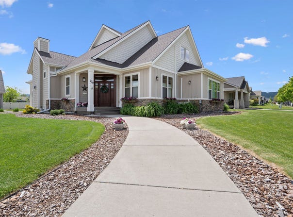 230 Camp Crook Avenue, Kalispell, MT 59901