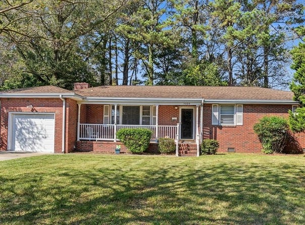 5004 Smith Farm Road, Virginia Beach, VA 23455
