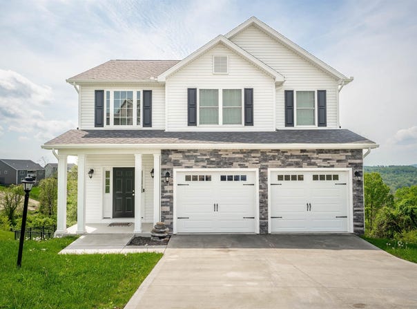 245 Charolais Circle, Fairmont, WV 26554