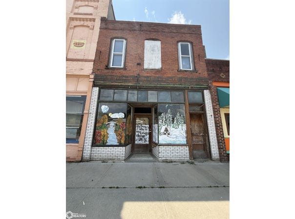 818 Main Street, Keokuk, IA 52632