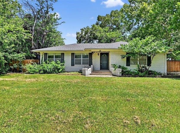 607 W Ash Street, Celina, TX 75009