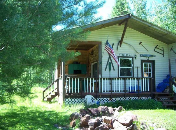 8275 4th Street, Ramsay, MI 49959