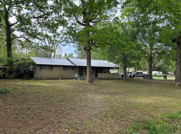 311 sawyer Drive, North Crossett, AR 71635