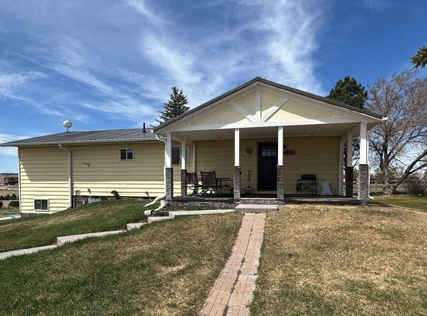 3910 US Highway 20, Lusk, WY 82225