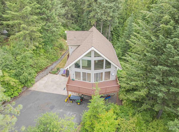 1418 Four Mile Rd, Viola, ID 83872