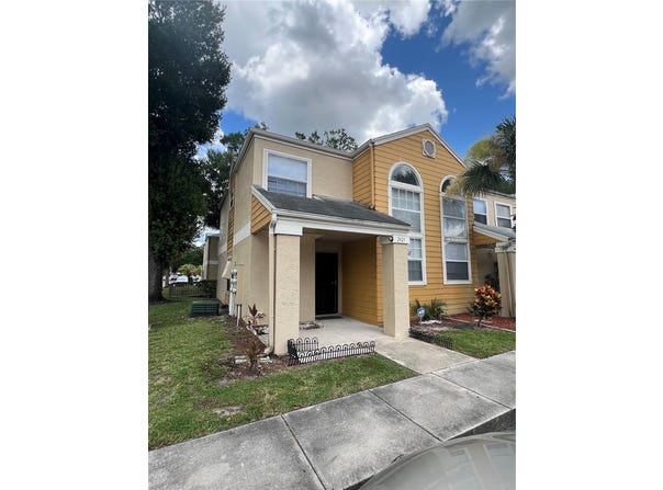 2421 Summerfield Way, Kissimmee, FL 34741
