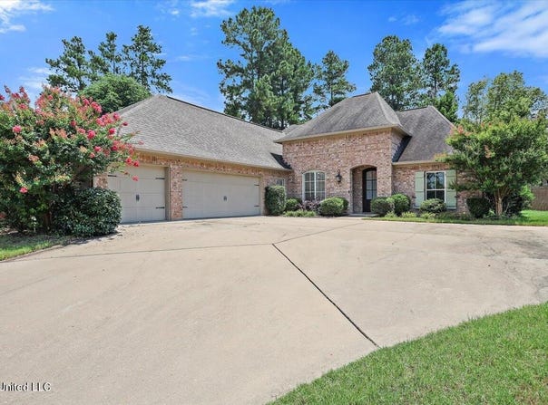 109 Grayhawk Drive, Madison, MS 39110
