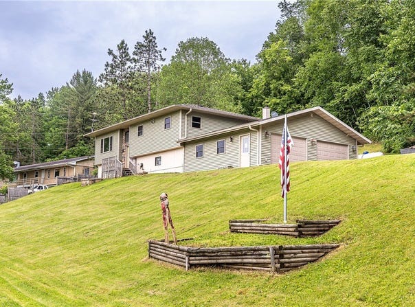 11828 Fairway Road, Sparta, WI 54656