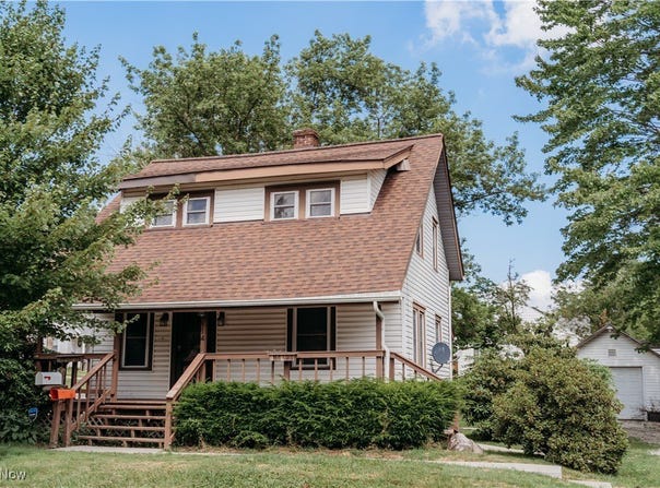 114 Hillcrest Street, Ravenna, OH 44266