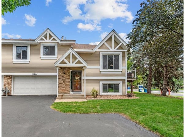 14258 Towers Lane, Eden Prairie, MN 55347