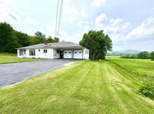 229 main Street, Colebrook, NH 03576