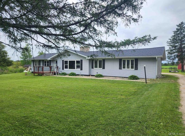 W699 STATE HIGHWAY M-69 G30 ROAD, BARK RIVER, MI 49807