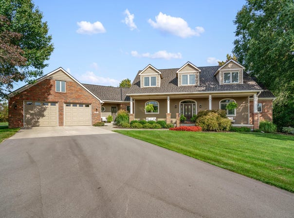 3603 Elk Court, Zeeland, MI 49464