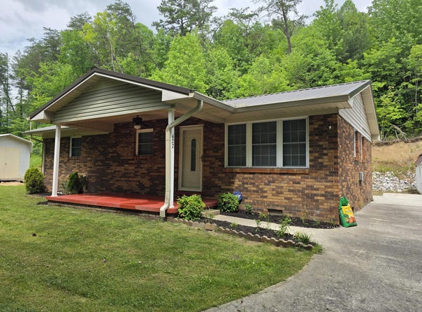 422 KY 229, Barbourville, KY 40906