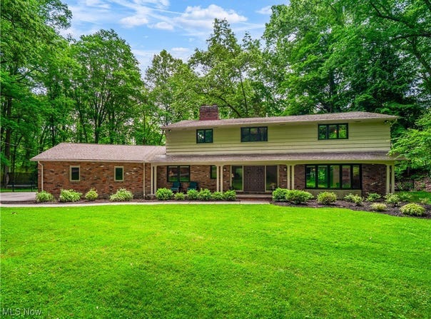 11012 Tanager Trail, Brecksville, OH 44141
