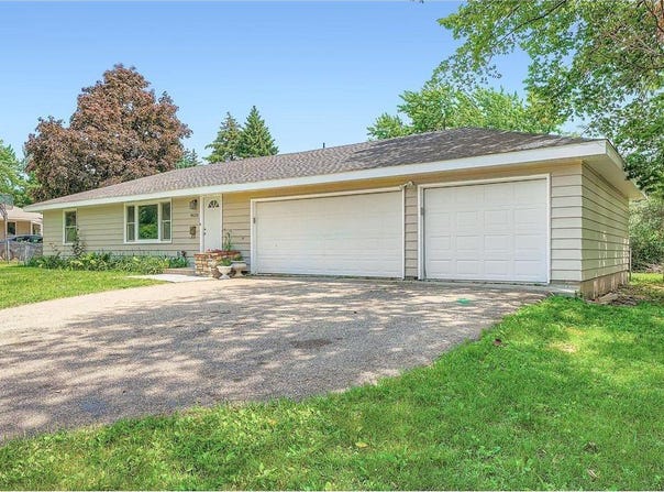 9625 Portland Avenue S, Bloomington, MN 55420