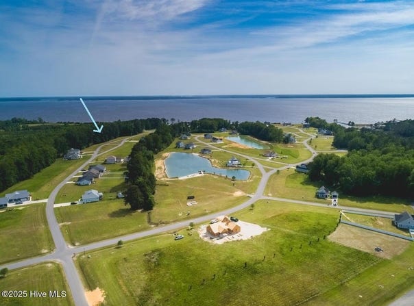 305 + 289 S Brightleaf Drive, Minnesott Beach, NC 28510