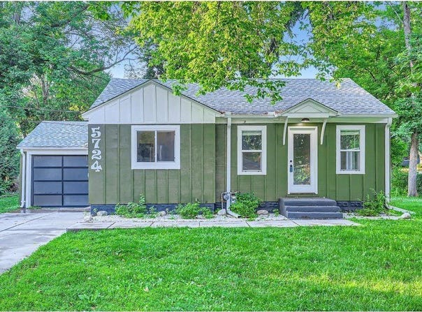 5724 Sunset Road, Mound, MN 55364