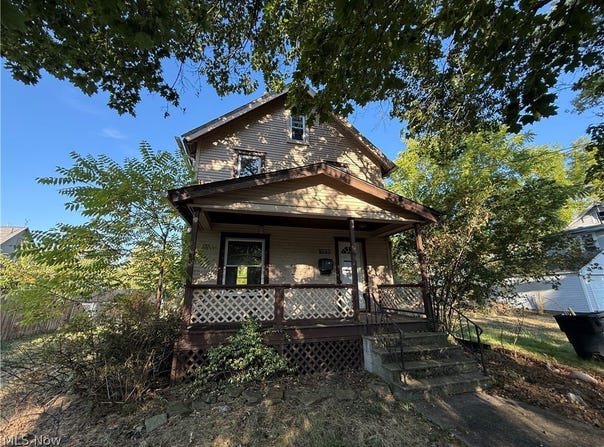 1033 Olive Avenue NE, Warren, OH 44483