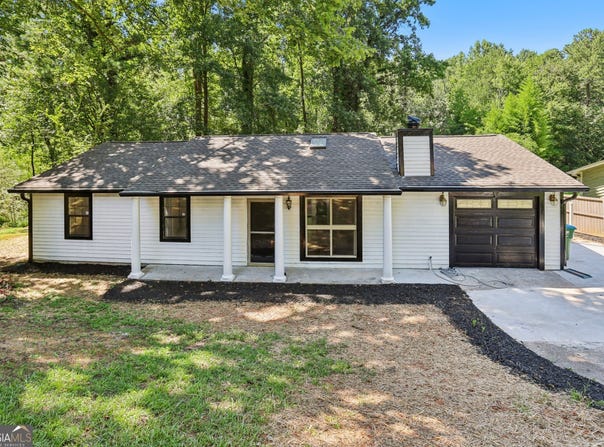 592 Pebble Creek, Norcross, GA 30093