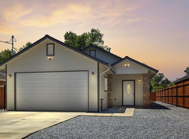 18170 7th Ave., Jamestown, CA 95327