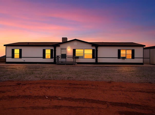 39 CALLE DEL LLANO, Laguna, NM 87026