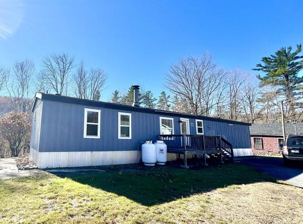 1878 Roxbury Road, Roxbury, ME 04275