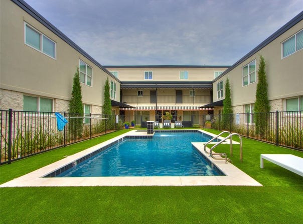 1110 Sherwood Lane, Nichols Hills, OK 73116