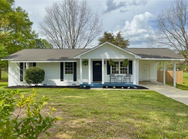 262 Main Street, Rutledge, GA 30663