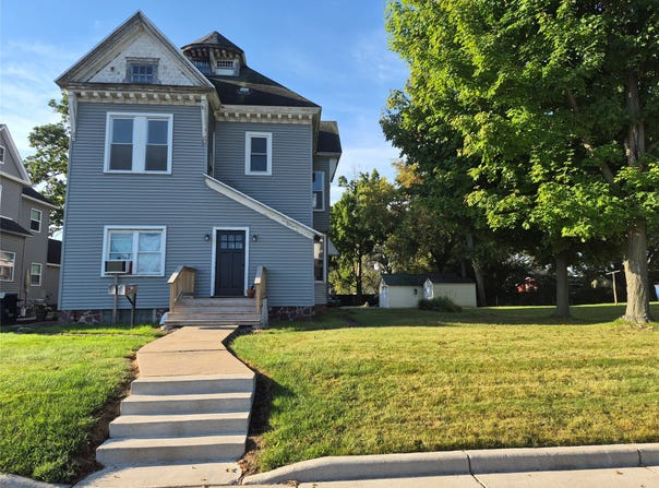 730 E La Salle Avenue, Barron, WI 54812