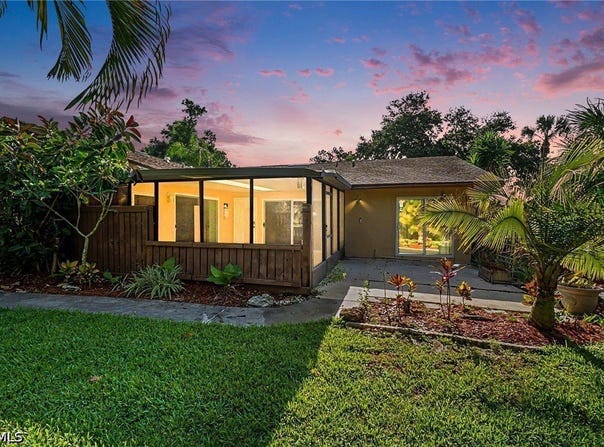 17310 Timber Oak Lane, Fort Myers, FL 33908