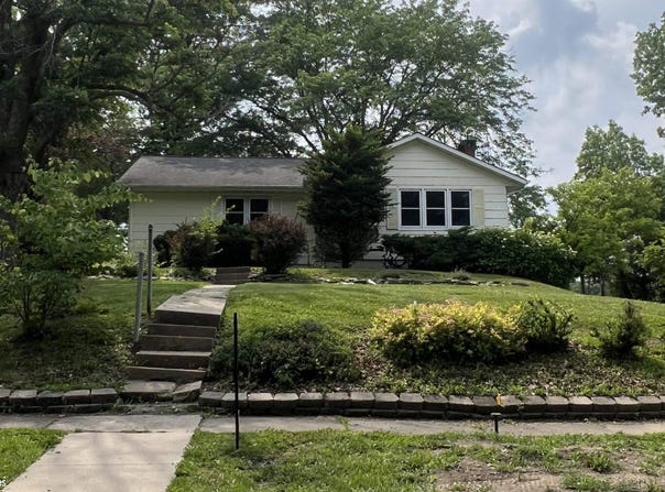 106 Forest Drive, Fairfield, IA 52556