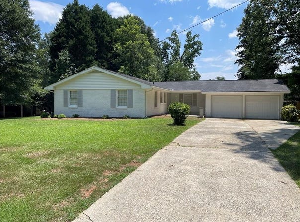 6433 Ardmoor Drive, Jonesboro, GA 30236