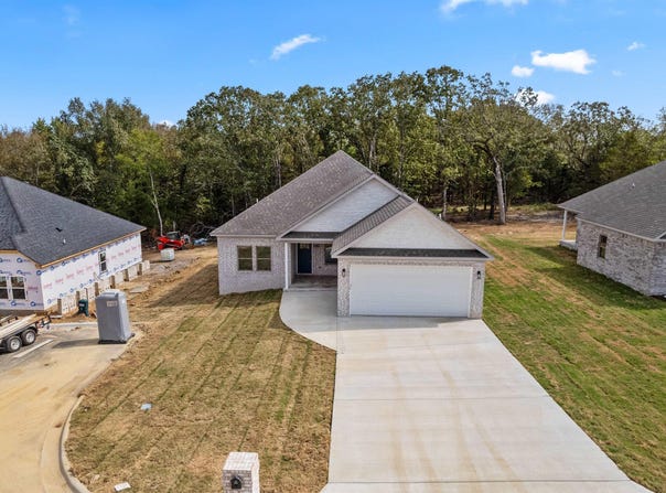514 Madeleine Circle, Austin, AR 72007-0000