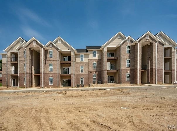 238 Nest Homes Drive, Ellisville, MO 63011