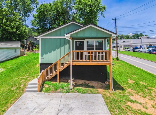 1002 Watercrest Street, Morristown, TN 37814