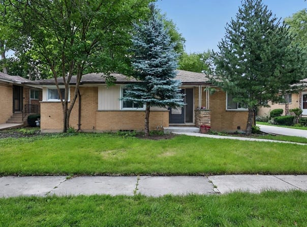 9231 N Lowell Avenue, Skokie, IL 60076