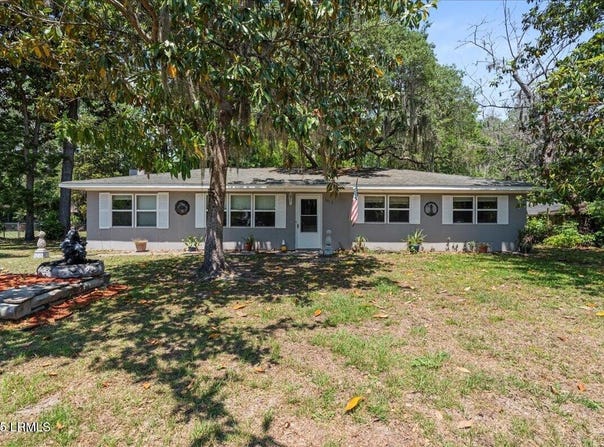 3003 Cherry Boulevard, Beaufort, SC 29902