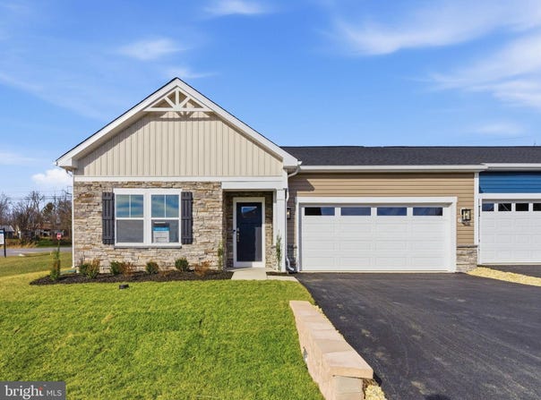 13352 SNAPDRAGON Way, HAGERSTOWN, MD 21742