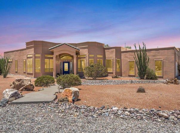 5365 Redman Road, Las Cruces, NM 88011