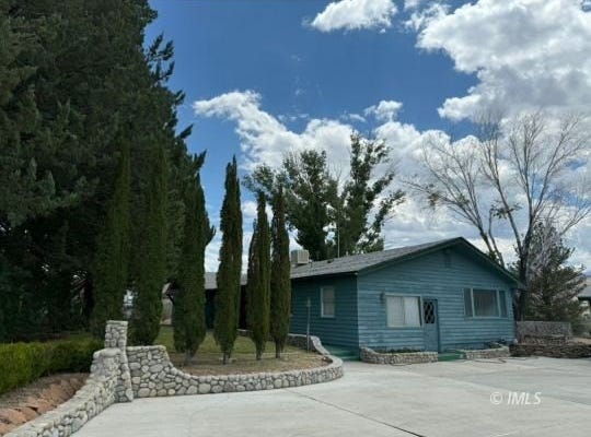 308 Arboles, Bishop, CA 93514