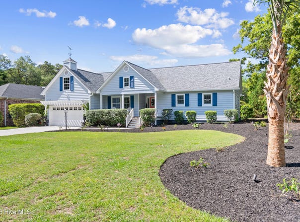 253 Clubhouse Drive SW, Supply, NC 28462