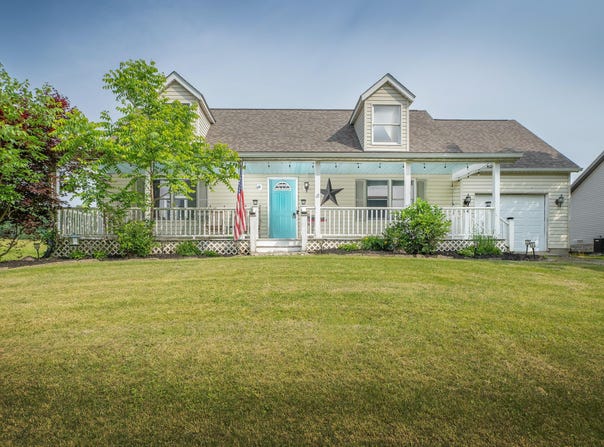 2535 Apple Valley Drive, Howard, OH 43028