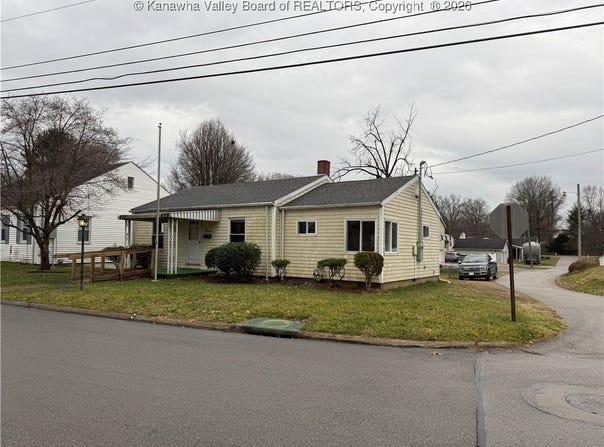 1000 27th Street, Parkersburg, WV 26104